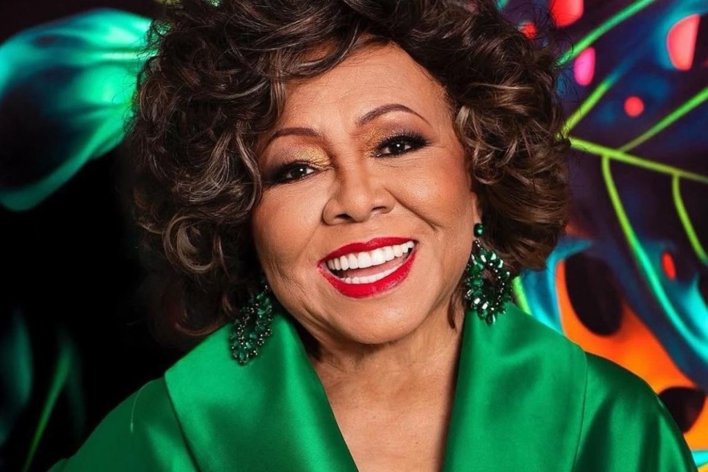 Alcione se pronuncia após problemas técnicos em apresentação no&nbsp;Maracanã